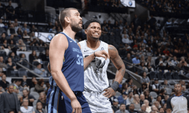 德勒阿里在 德勒阿里在